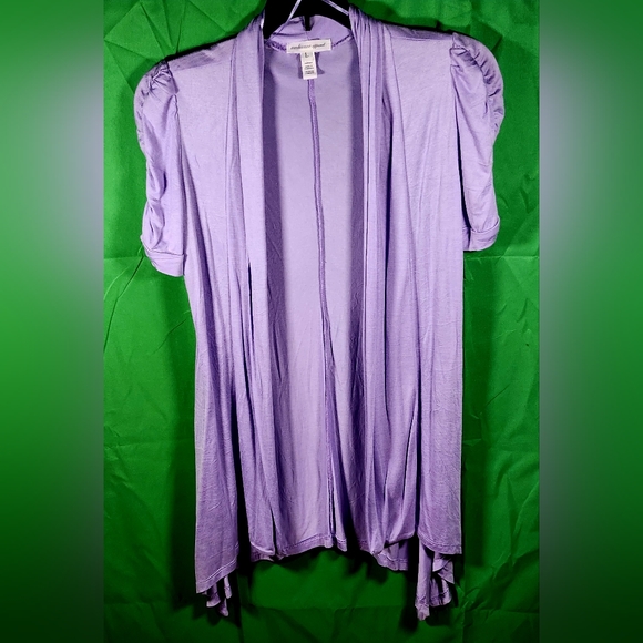 Girls short sleeved jacket - Picture 1 of 3